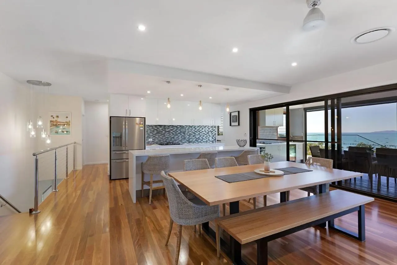 Feriehus Lux On Nara Villa Airlie Beach
