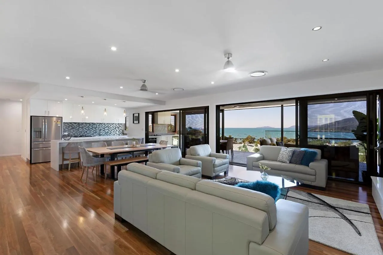 Feriehus Lux On Nara Villa Airlie Beach Australien